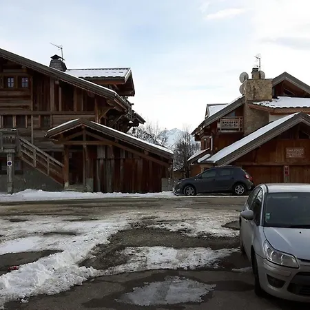Apartment Confortable Au Centre De L'alpe D'huez, Pres Des Pistes Et Commerces - 4 Pers, Terrasse Sud - Fr-1-405-123