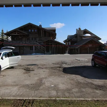 Apartment Confortable Au Centre De L'alpe D'huez, Pres Des Pistes Et Commerces - 4 Pers, Terrasse Sud - Fr-1-405-123