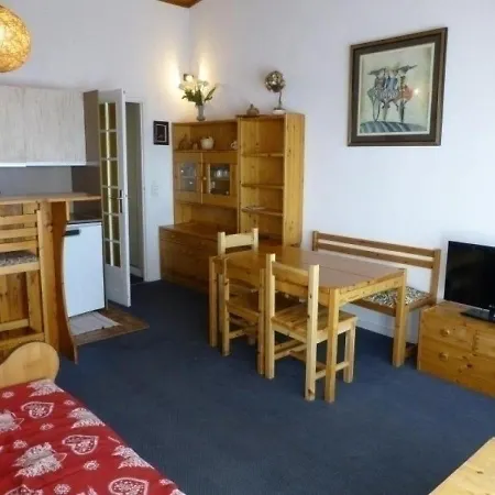 Confortable Au Centre De L'alpe D'huez, Pres Des Pistes Et Commerces - 4 Pers, Terrasse Sud - Fr-1-405-123 Apartment